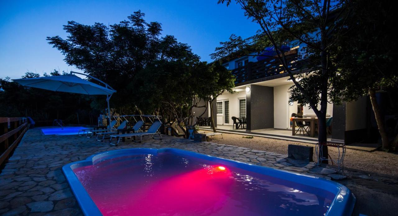 פג Apartmani Mabele מראה חיצוני תמונה
