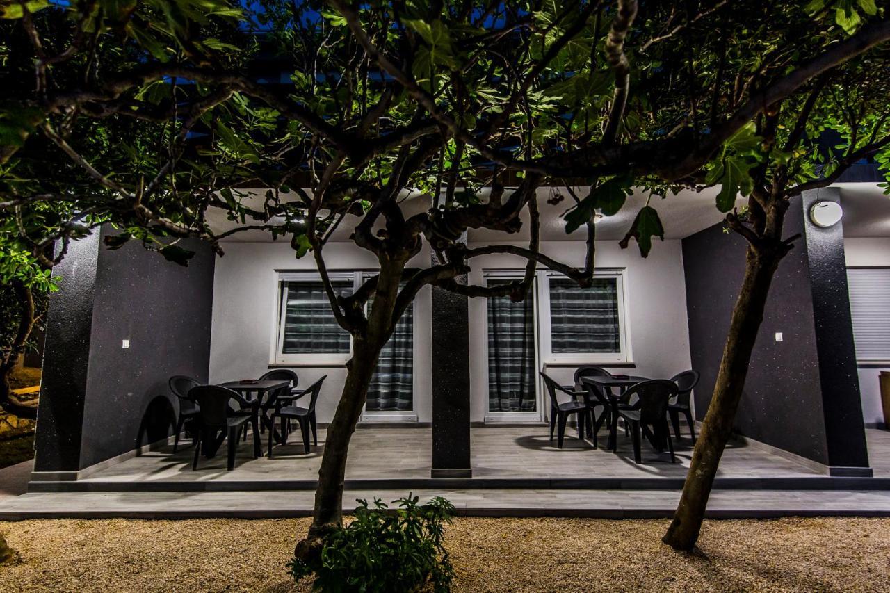 פג Apartmani Mabele מראה חיצוני תמונה