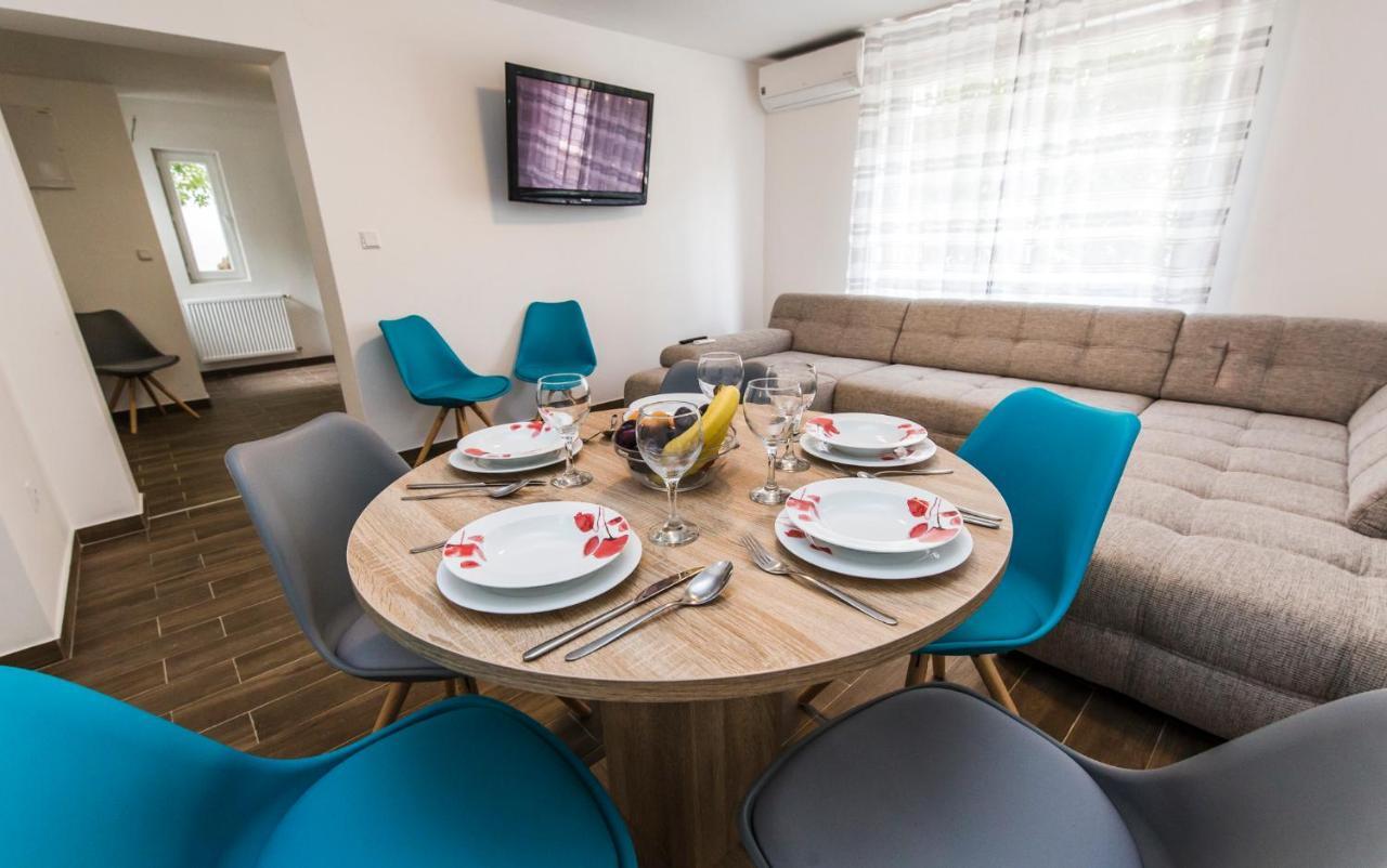 פג Apartmani Mabele מראה חיצוני תמונה