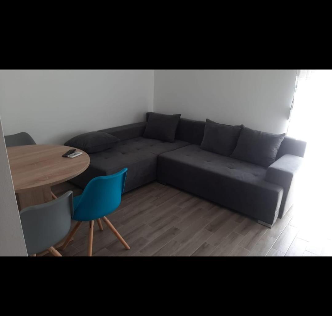 פג Apartmani Mabele מראה חיצוני תמונה
